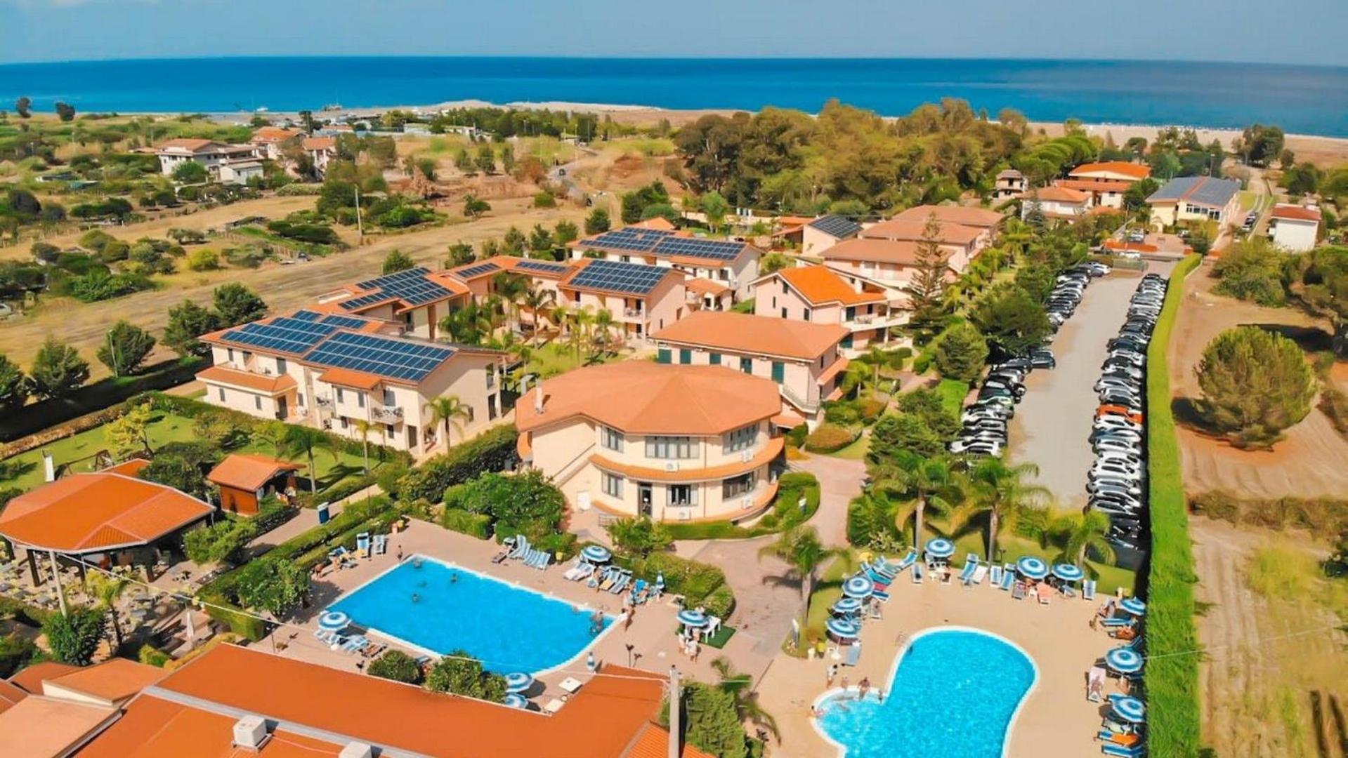 Villaggio&residence Club Aquilia 4*
